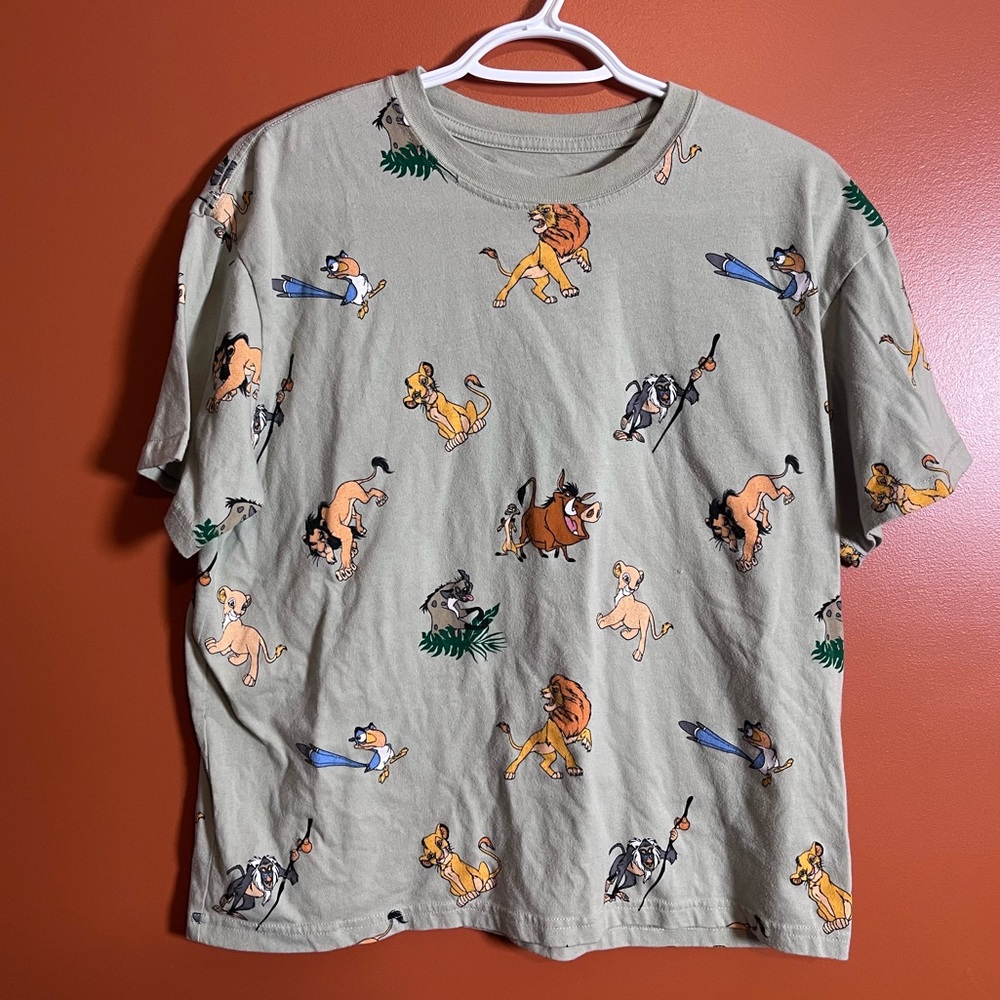 Disney All over print Lion King shirt s XS